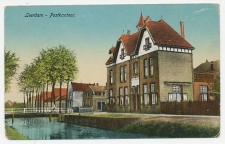Prentbriefkaart Postkantoor Leerdam 1920